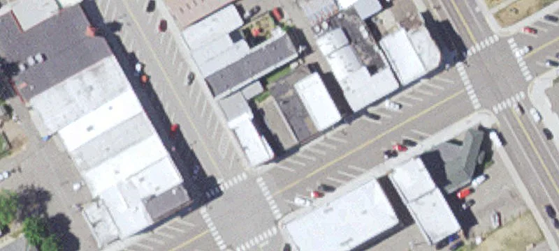 405 Dewey St