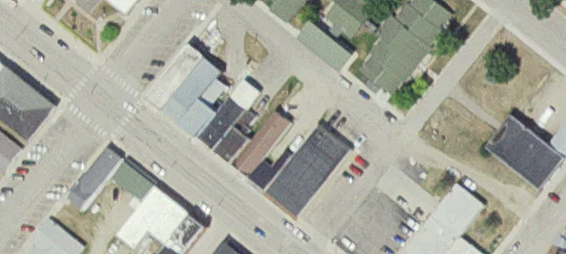 515 Douglas Ave