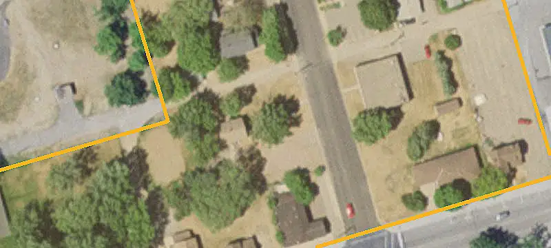 17 2nd NW Ave