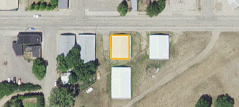 209 Main E Ave
