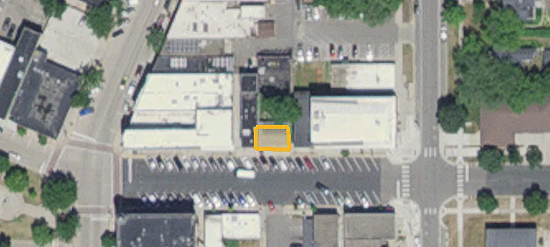 109 4th E St