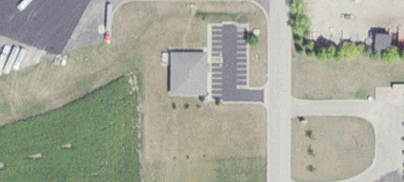 750 3rd Ave