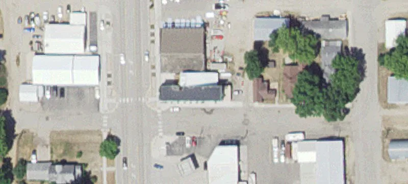 123 Otter Ave
