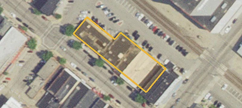 136 Main St