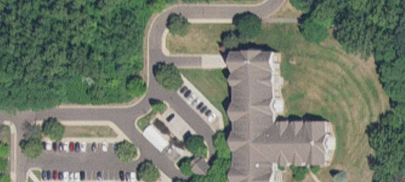 1 Thompson W Ave