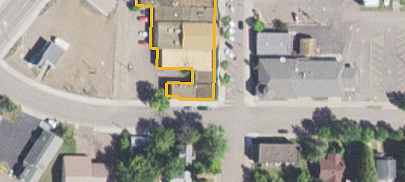 300 Elm Ave
