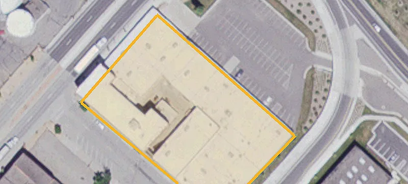 137 Main St