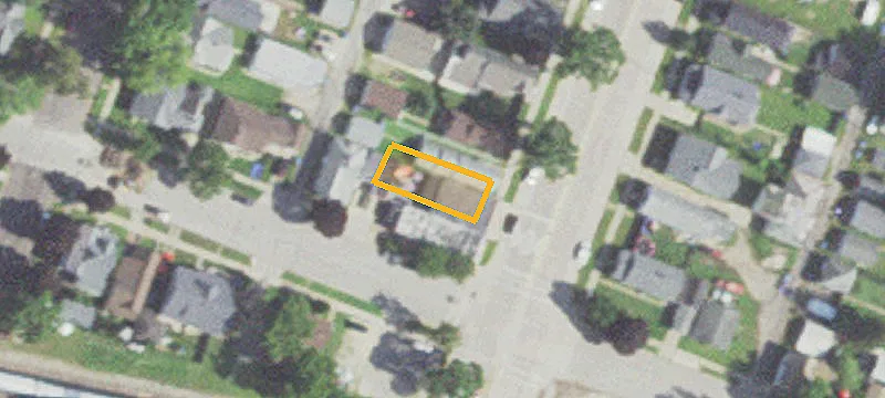 477 Mankato Ave