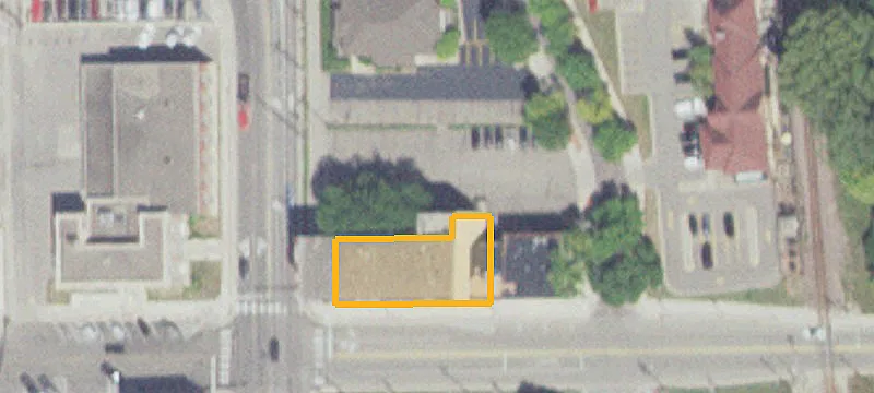 303 1st Ave Ne Ste, Unit 310