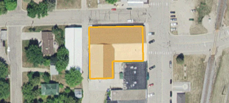 215 Main St