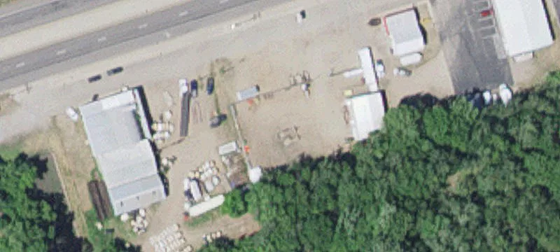810 Hwy 23rd E