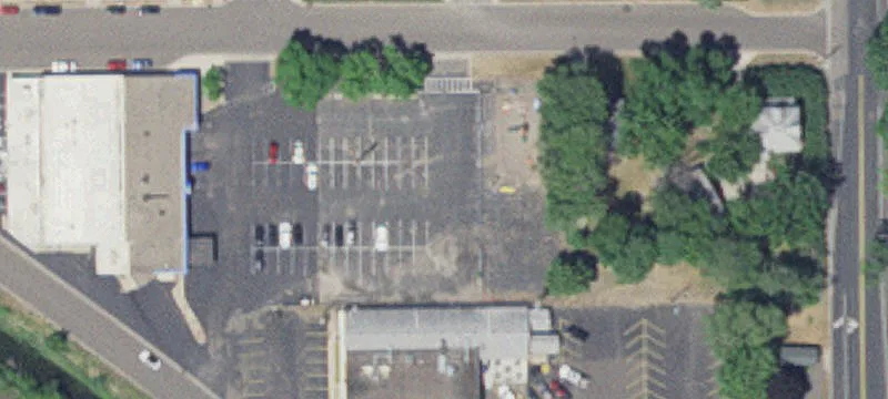 555 Railroad NW Dr