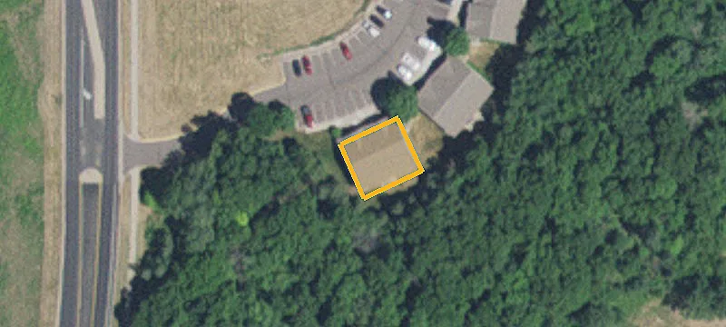 5886 Blackshire Path