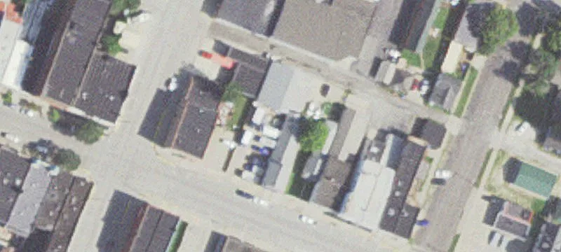 264 3rd St