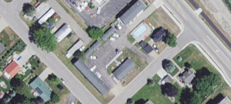 1515 Lakeshore Dr