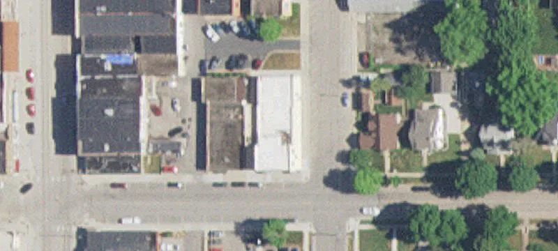 88 4th St