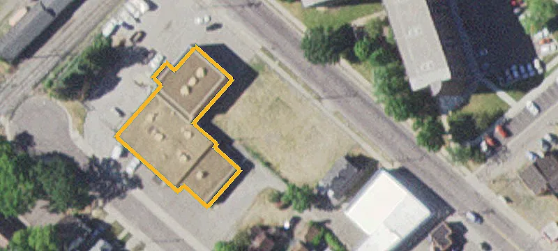 29 2nd NE Ave