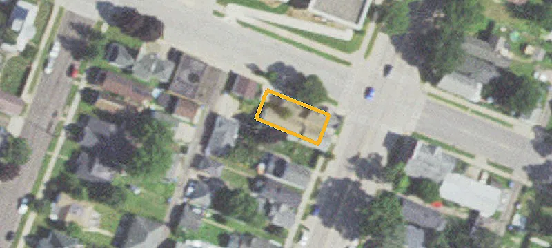 403 Mankato Ave
