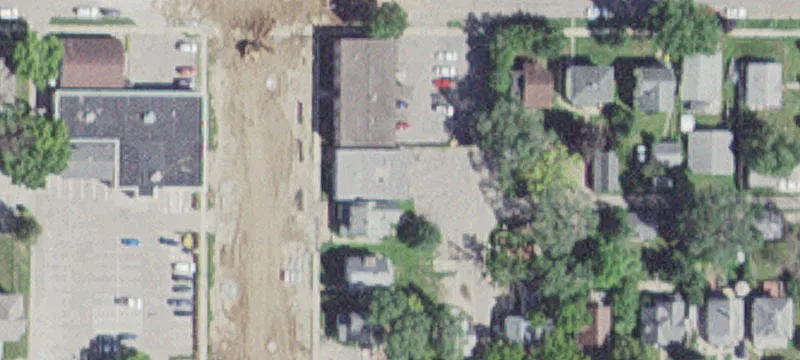 816 Broadway N Ave