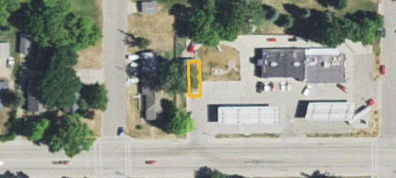 310 Nokomis St