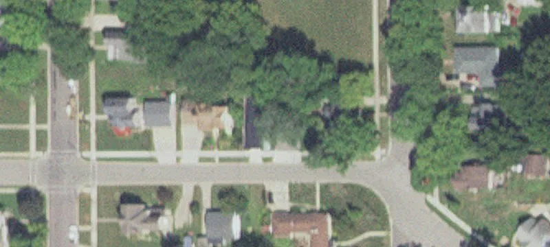 214 3rd SW St