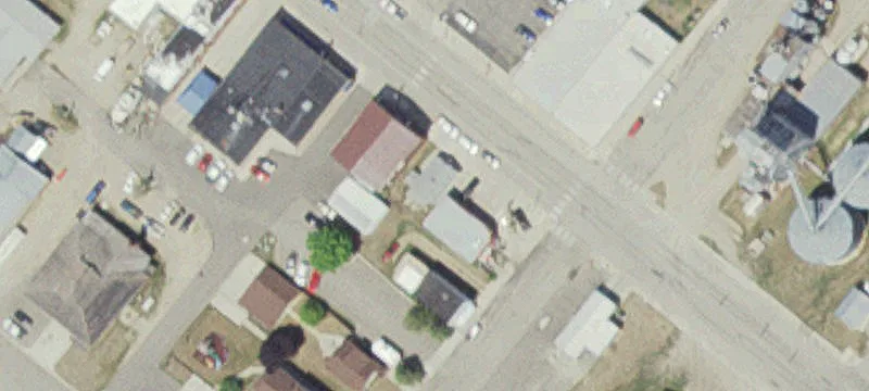 518 Douglas Ave