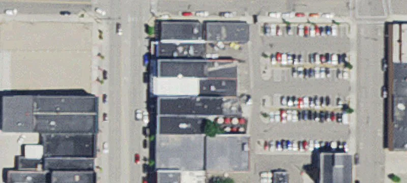 509 Broadway St