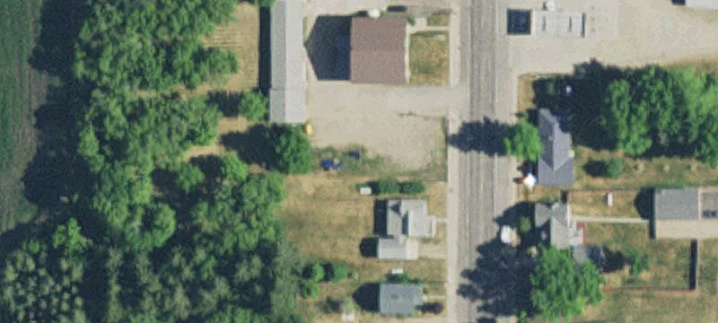 135 Hwy 4th S