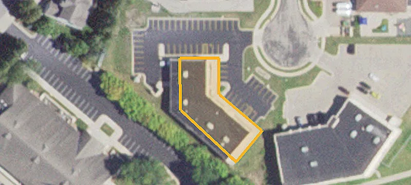 2443 Clare NE Ln