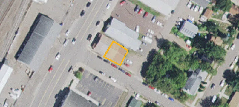 202 Main St