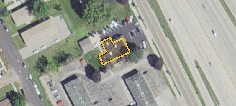 2117 Hwy 52nd N