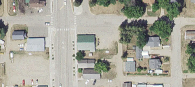 123 Otter Ave