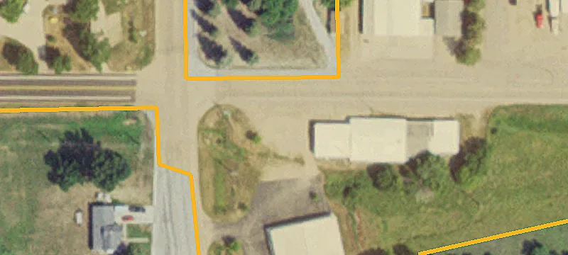 124 3rd SE Ave