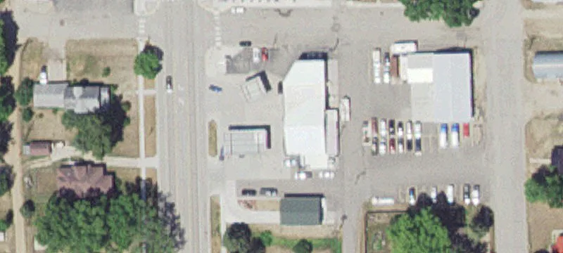 211 Otter Ave