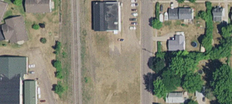 300 1st SE Ave