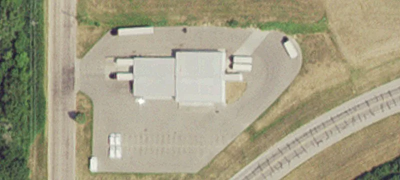 912 Weyrens Rd