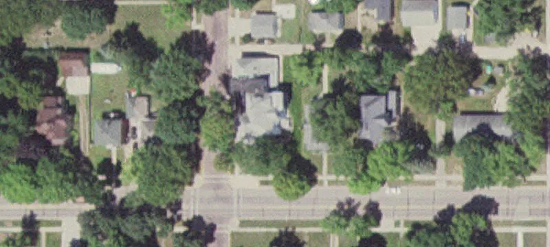 303 Main St