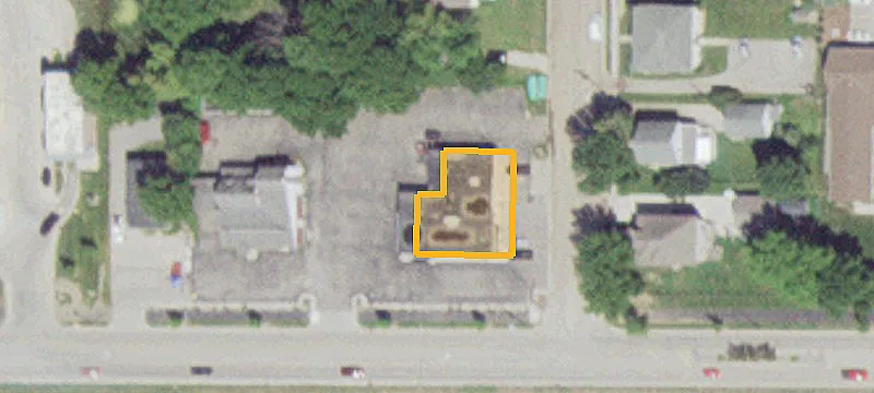 11 Frontage NW Rd