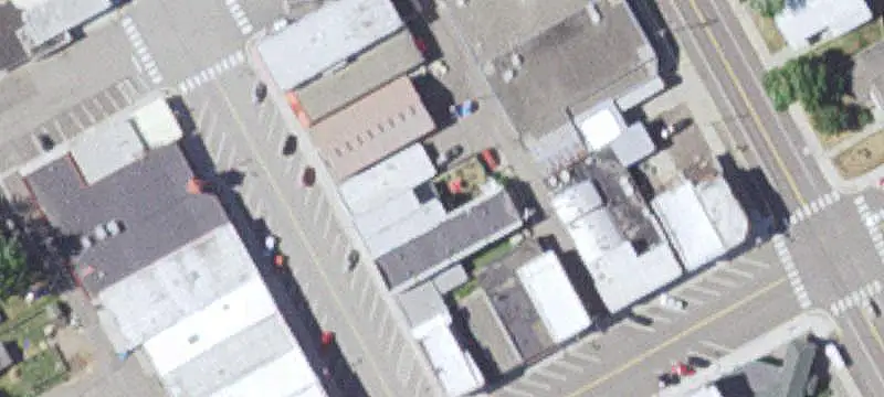 230 4Th Ave