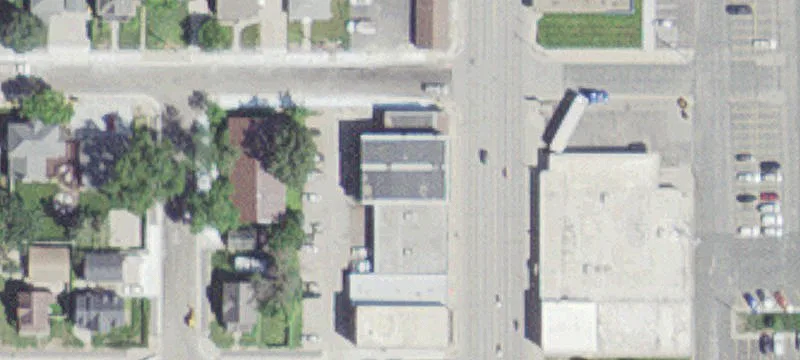 211 Main N St