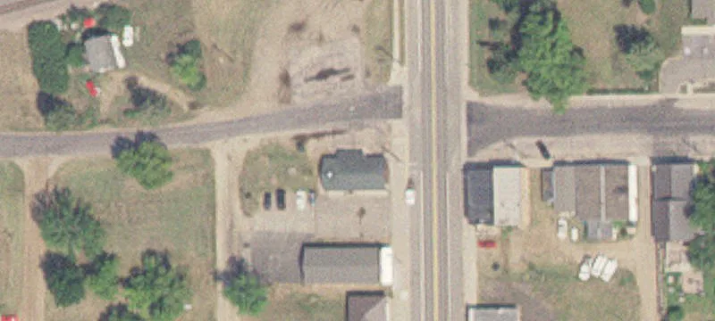 204 Riv N St