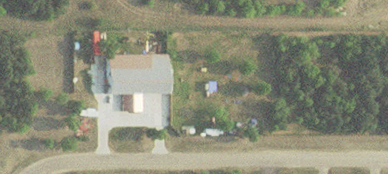 710 Pinewood Ln