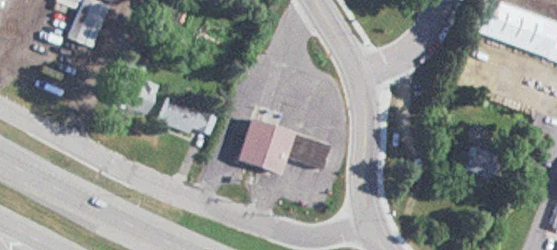 3380 Service Dr
