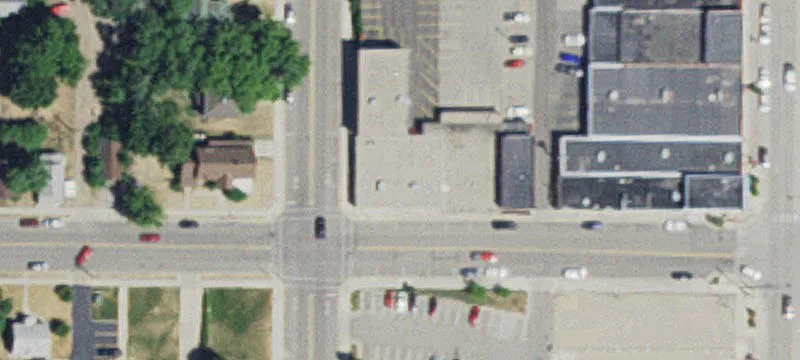 121 5th W Ave