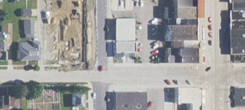 80 4th St
