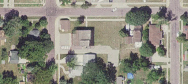 20 1st SW St