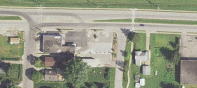 1323 Gilmore Ave