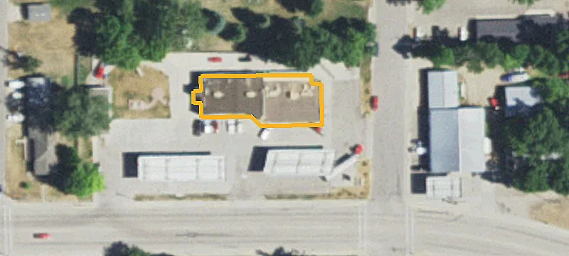 300 Nokomis St