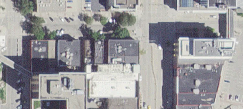 4 3rd SW St