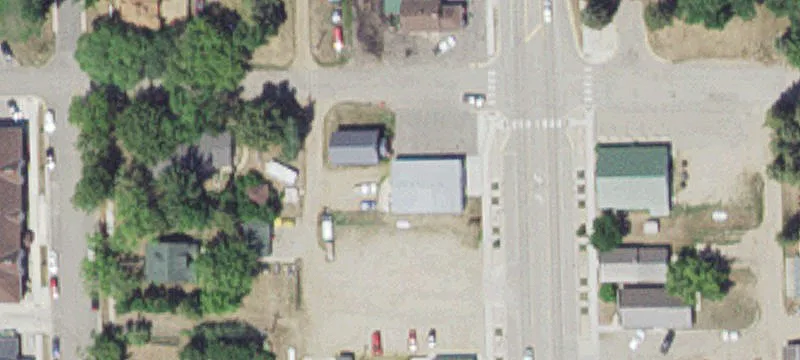 122 Otter Ave